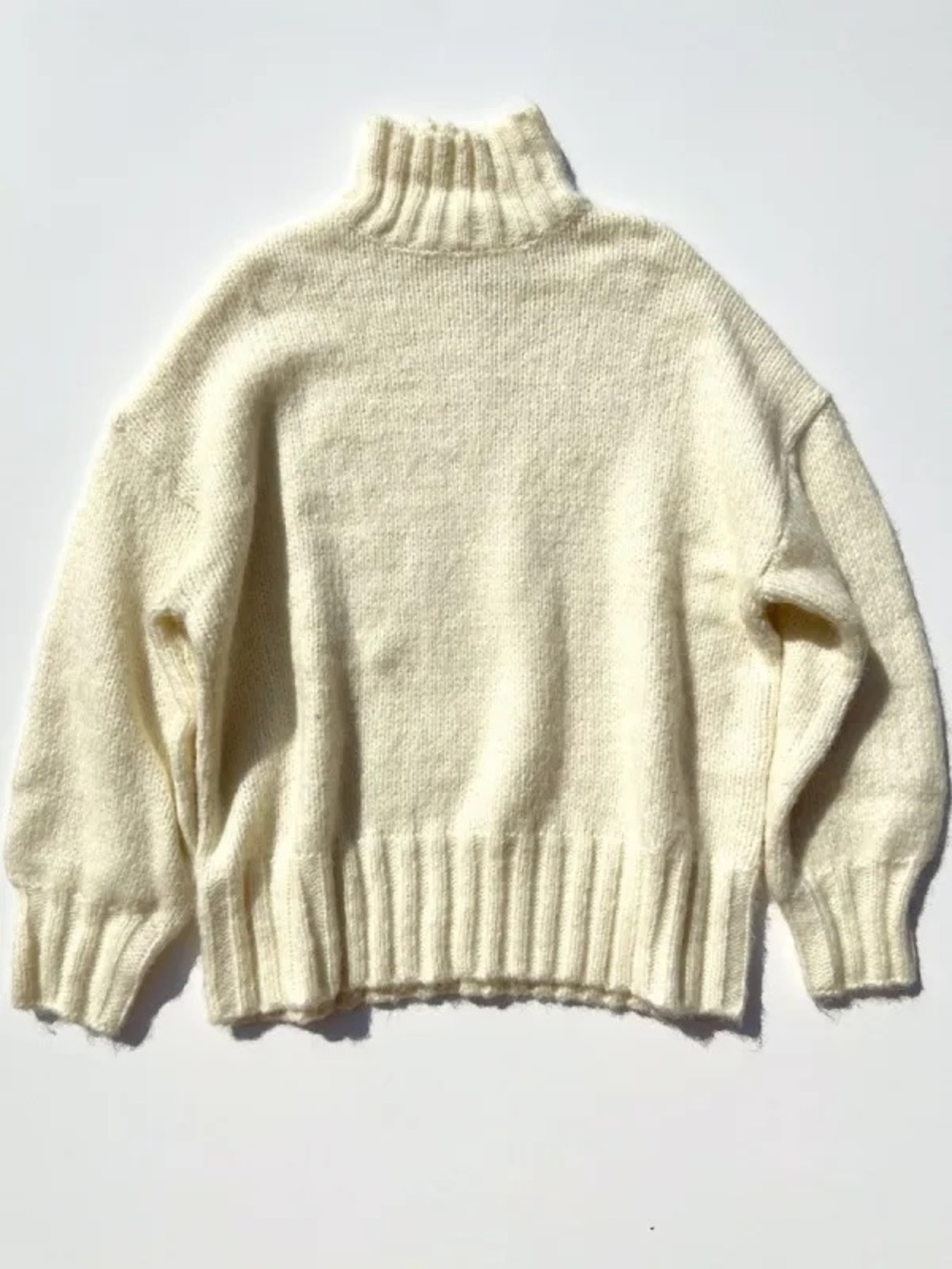 Lisa Says Gah Cece Sweater